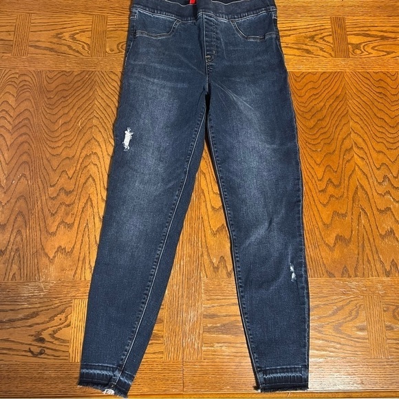 Spanx Distressed Ankle Skinny Jeans, Medium Wash Sz L - Picture 4 of 14